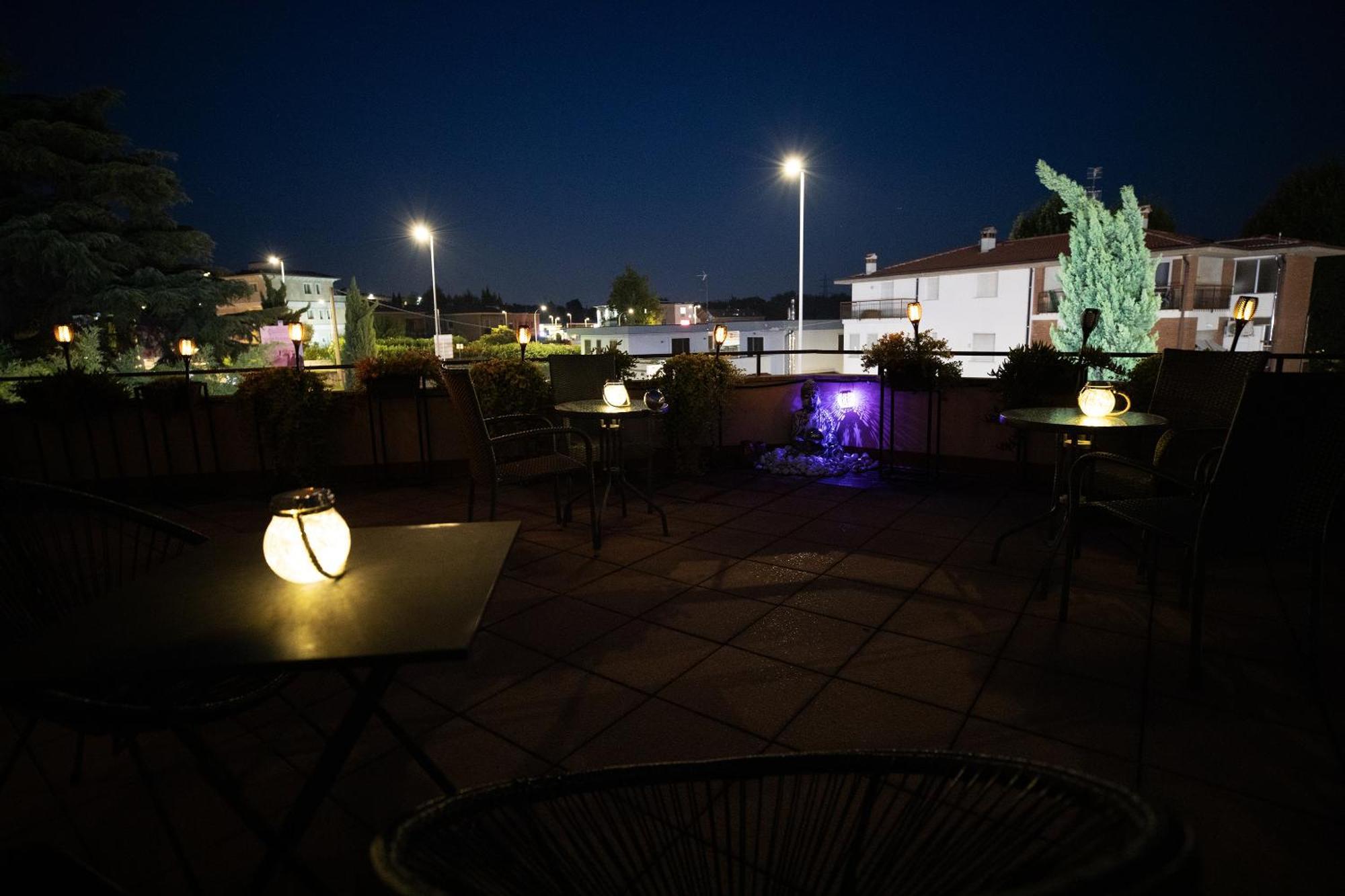 Bru Rooms Peschiera del Garda Eksteriør billede