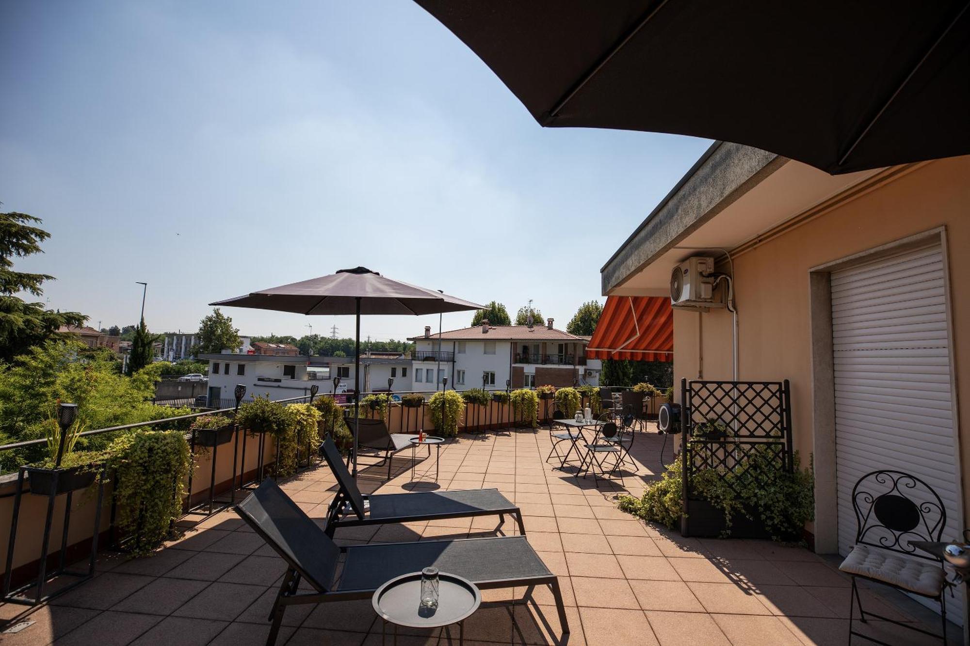 Bru Rooms Peschiera del Garda Eksteriør billede