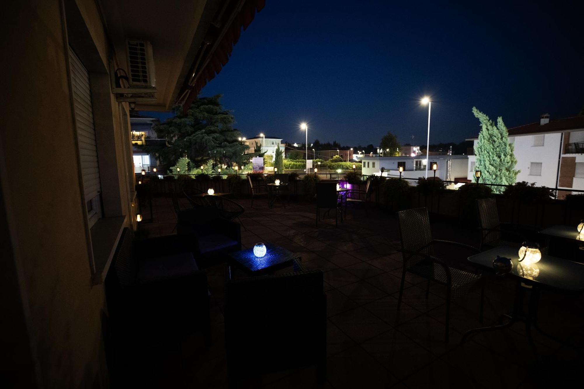 Bru Rooms Peschiera del Garda Eksteriør billede