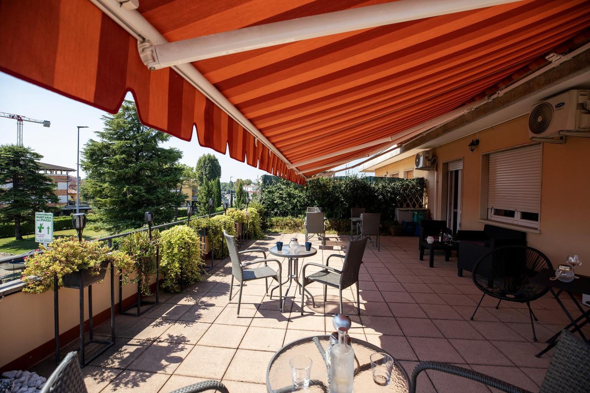 Bru Rooms Peschiera del Garda Eksteriør billede
