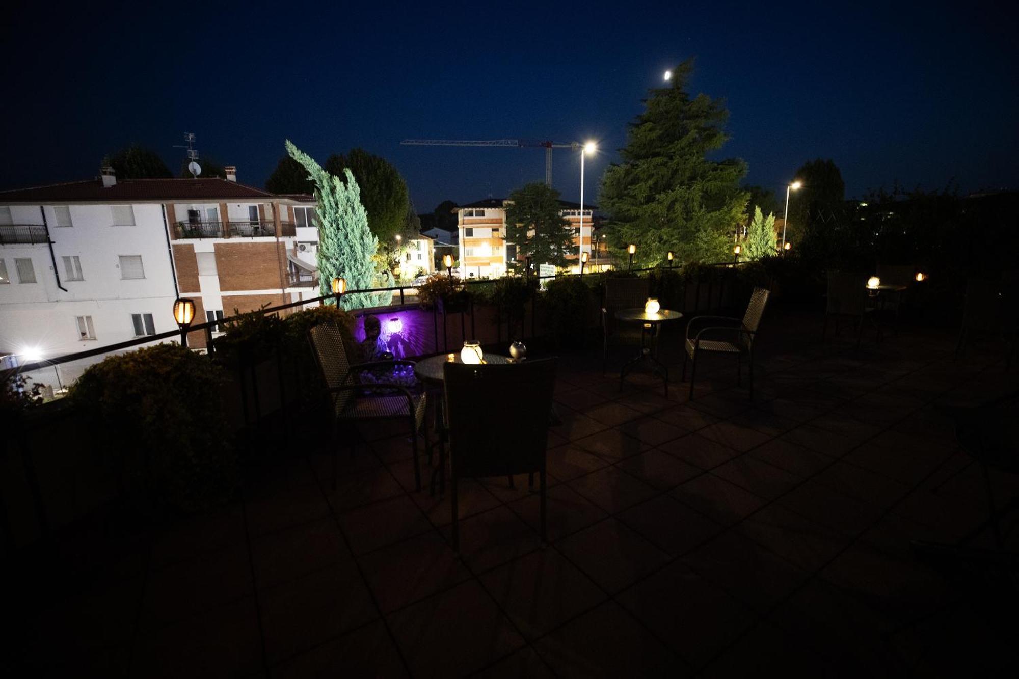 Bru Rooms Peschiera del Garda Eksteriør billede
