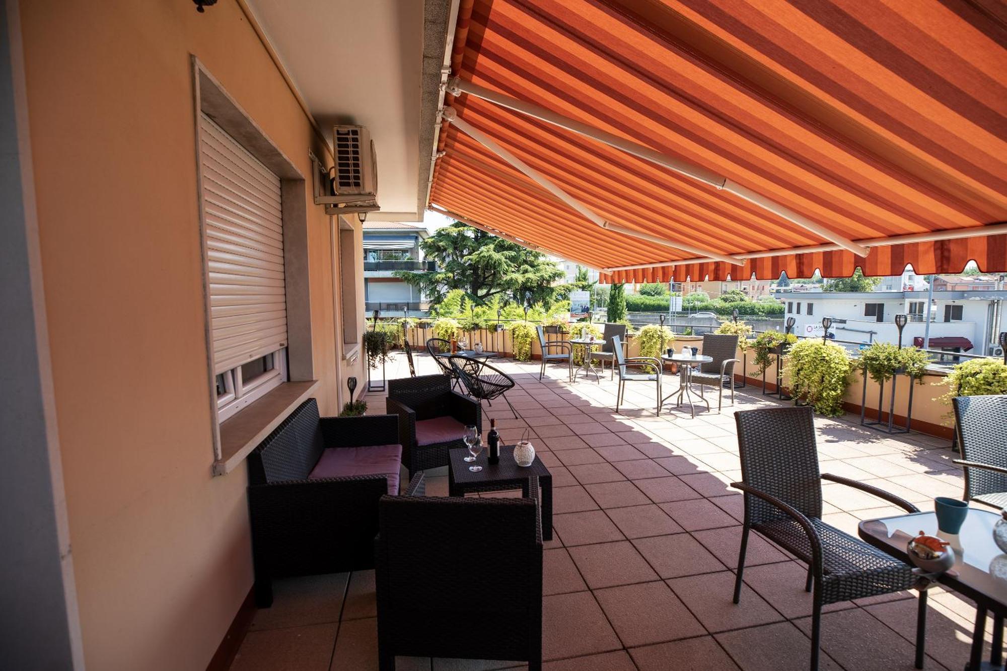 Bru Rooms Peschiera del Garda Eksteriør billede